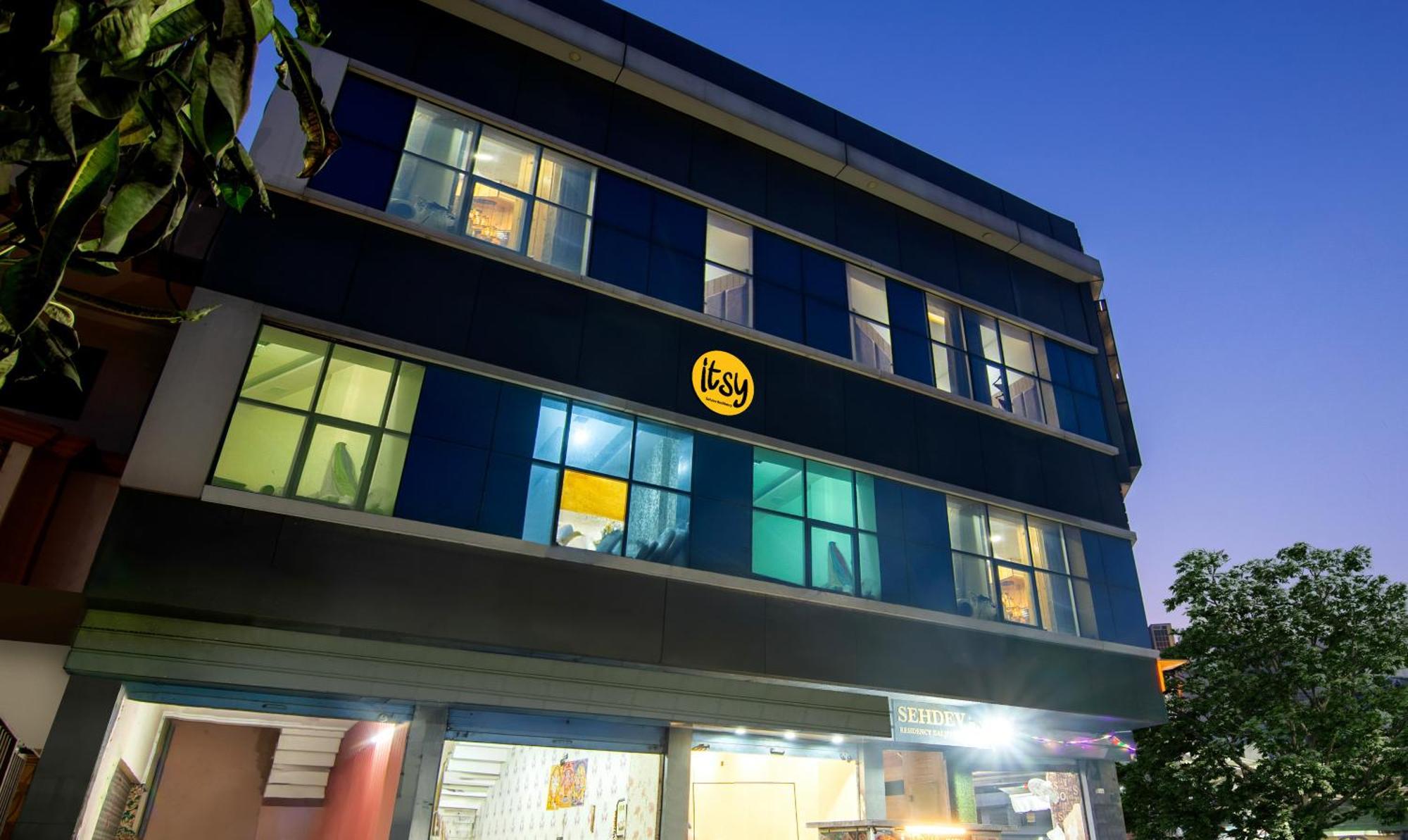 Itsy Hotels Sehdev Residency, Near Golden Temple Amritsar Dış mekan fotoğraf